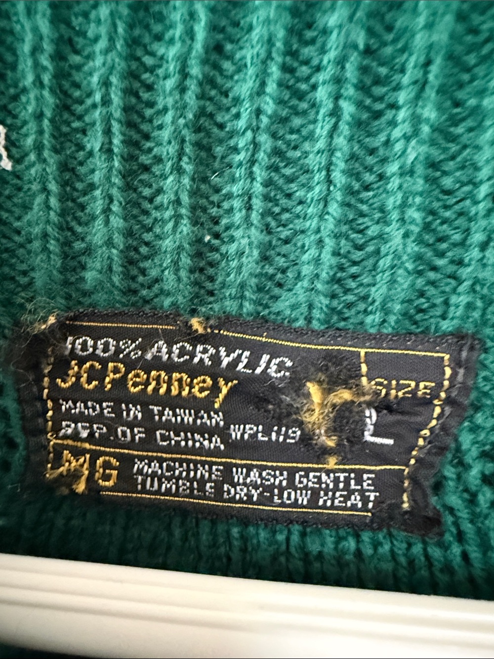 Vintage 1970s Nordic Ski Sweater Green Gold White Geometric Fair Isle Large - Picture 6 of 6